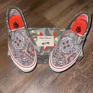 Van’s slip on sneakers